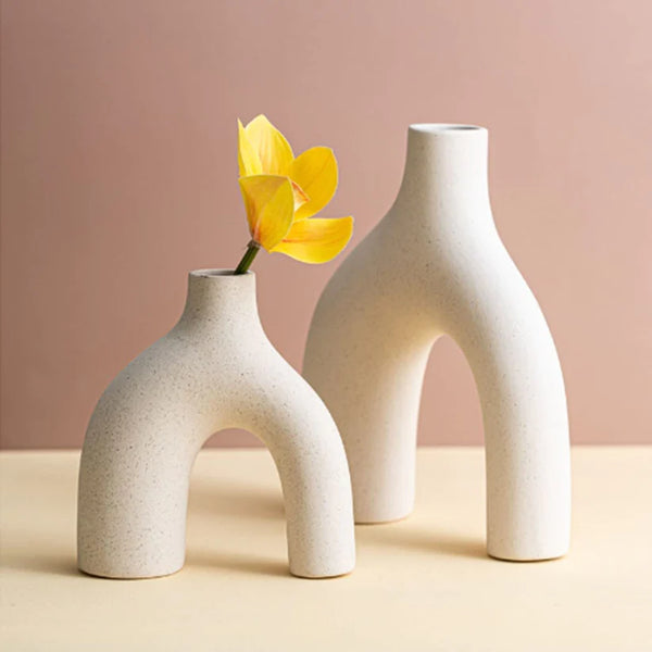 Ceramic LEG vase's (set of 2)